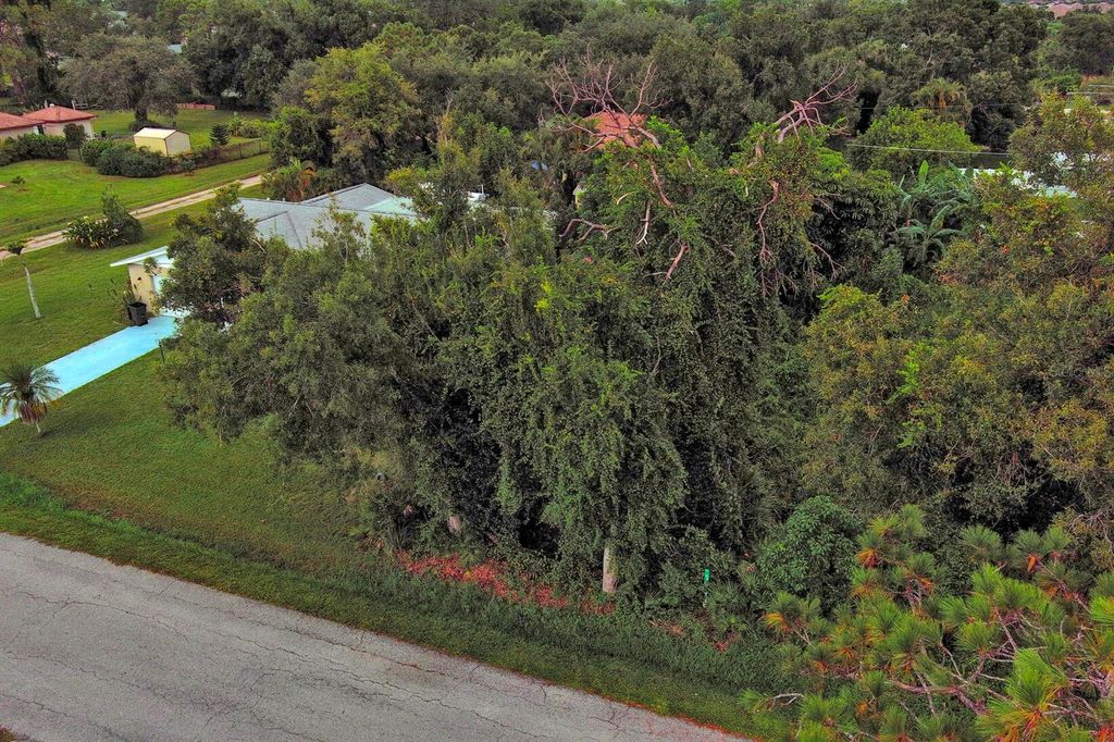 Photo of Gillespie Street, Englewood, FL 34223 (MLS # O6344848)