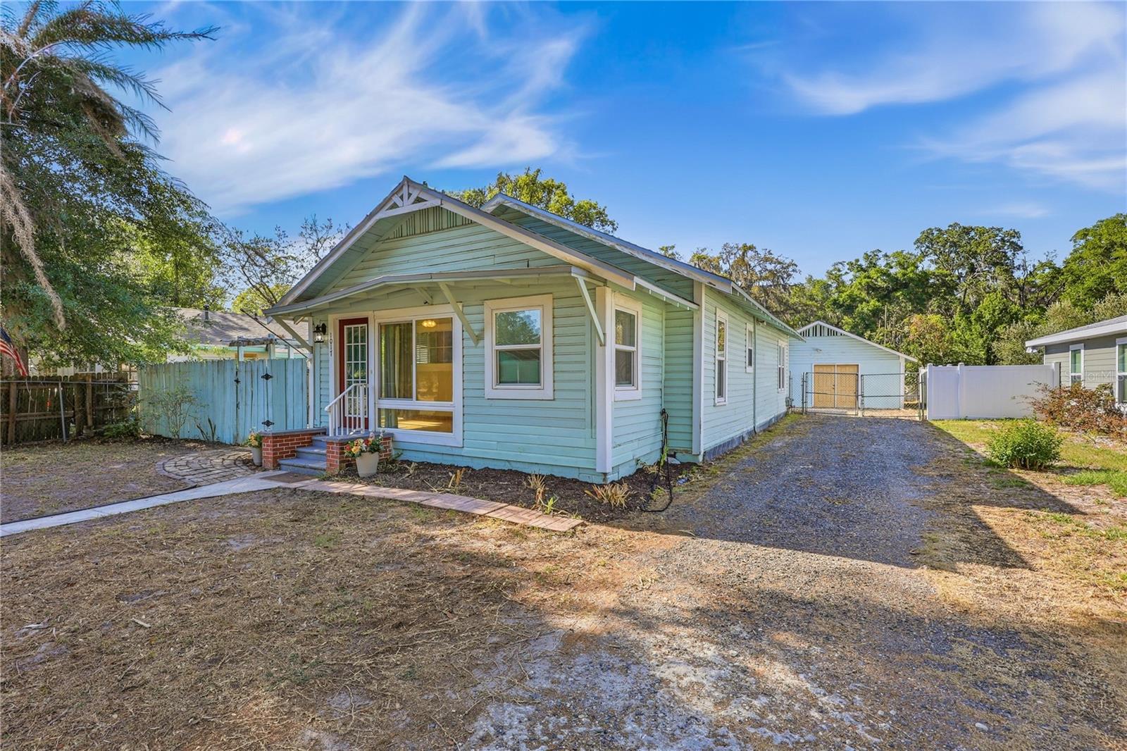 SUN CREST - Residential