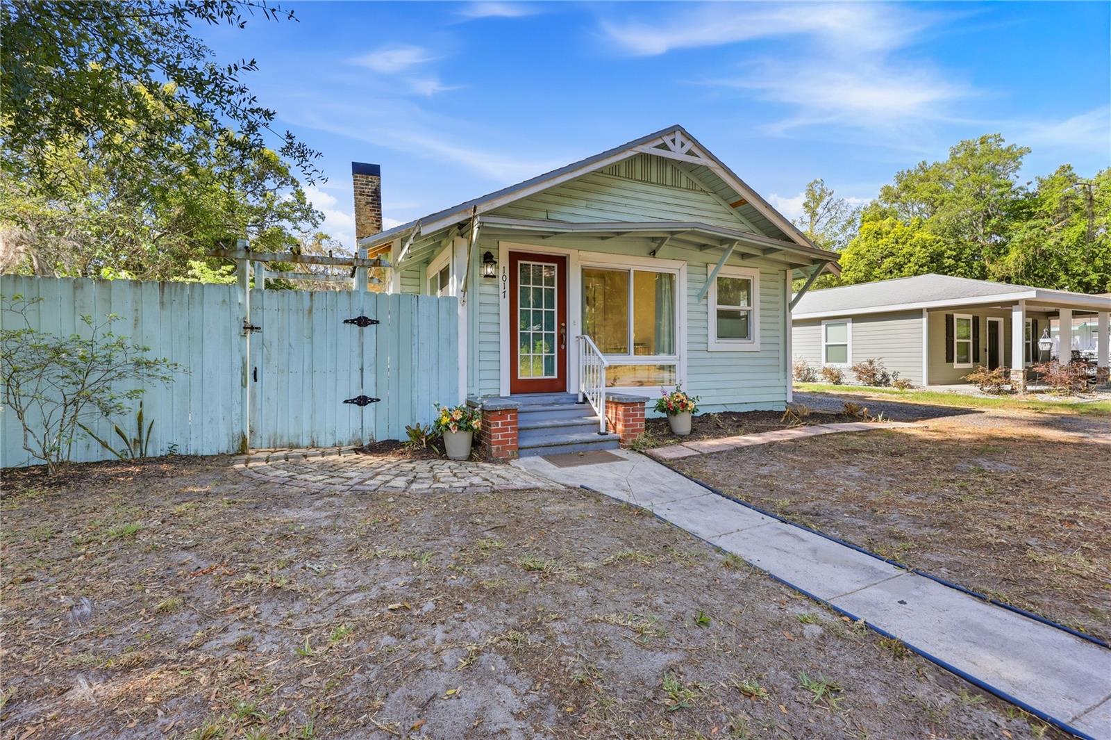 SUN CREST - Residential