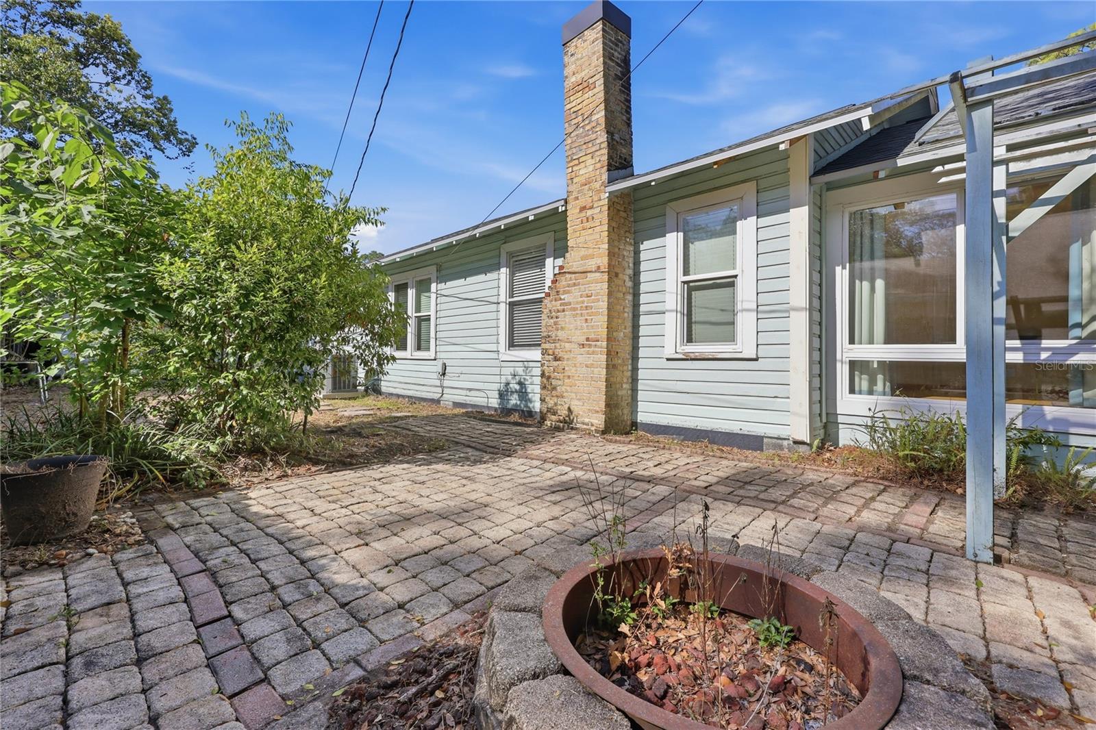 SUN CREST - Residential