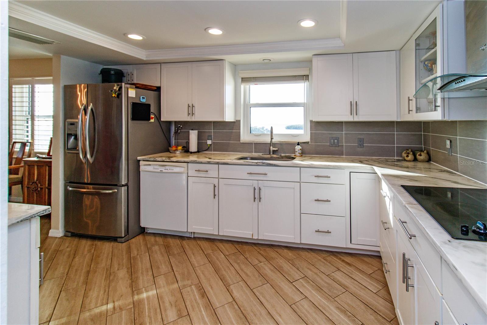 GULF FRONT LAGOON CONDO - Residential