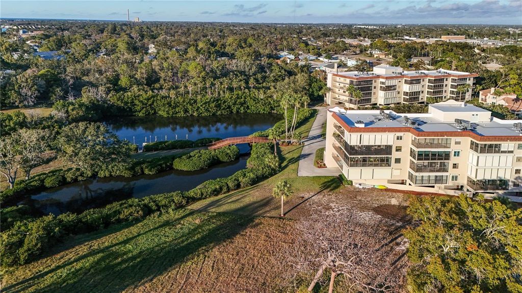 Photo of 504 S Florida Avenue #221, Tarpon Springs, FL 34689 (MLS # TB8462292)