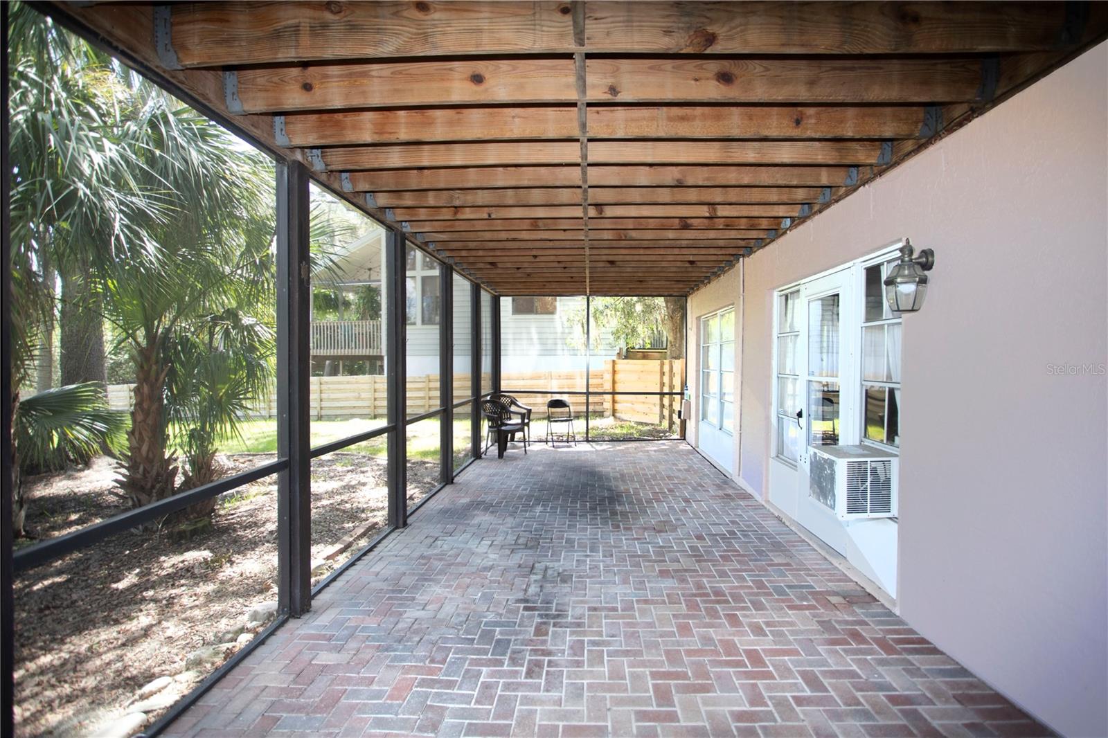 BRIARWOOD - Residential