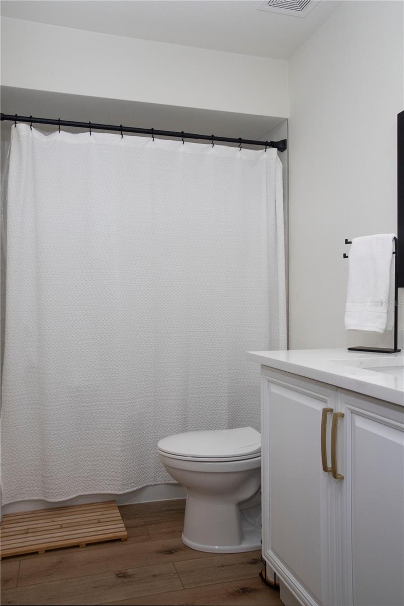 BRIARWOOD - Residential