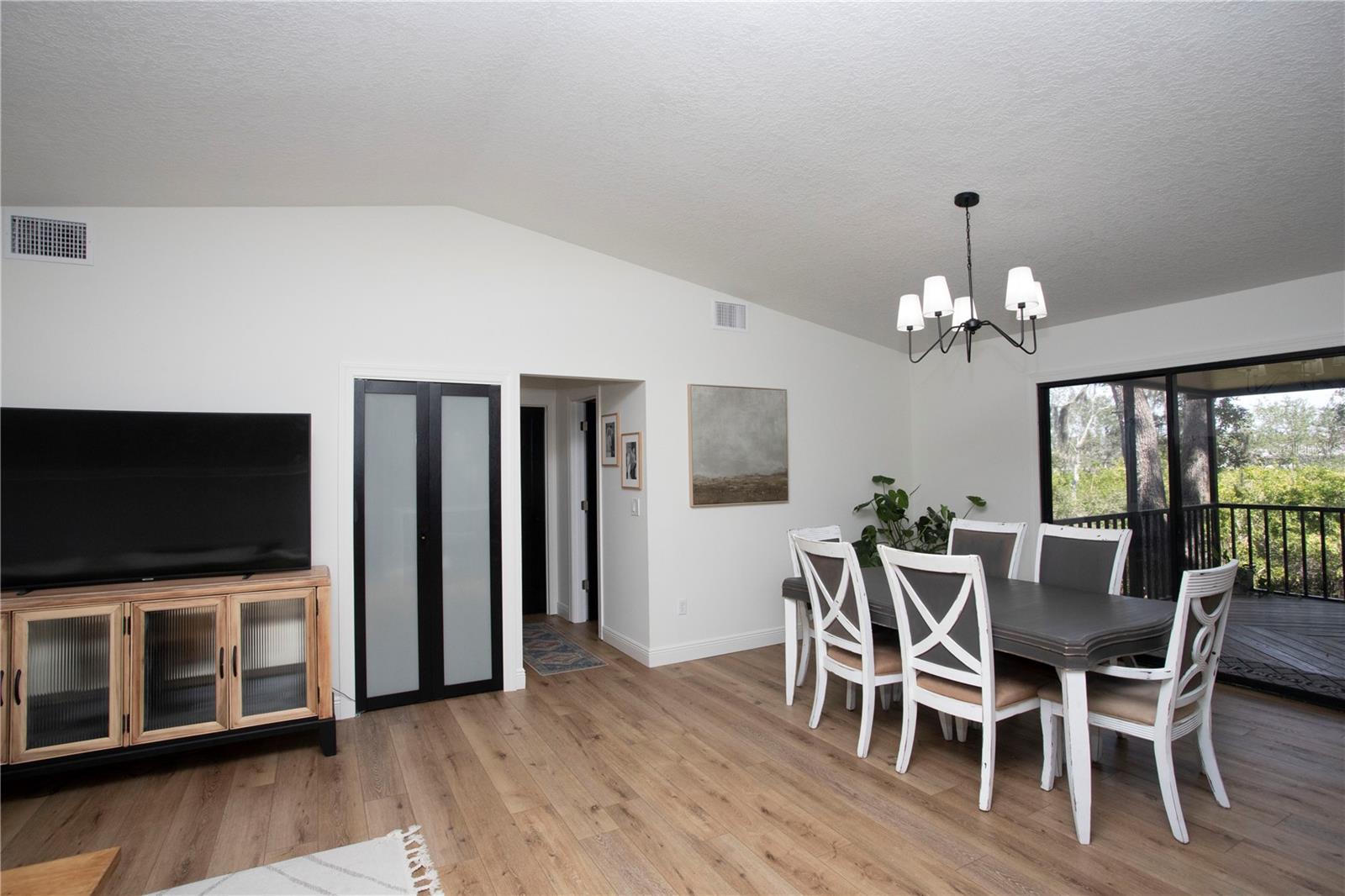 BRIARWOOD - Residential