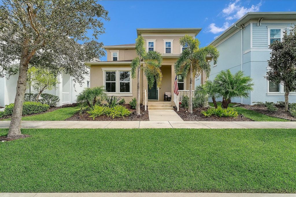 Photo of 707 Winterside Drive, Apollo Beach, FL 33572 (MLS # TB8313855)