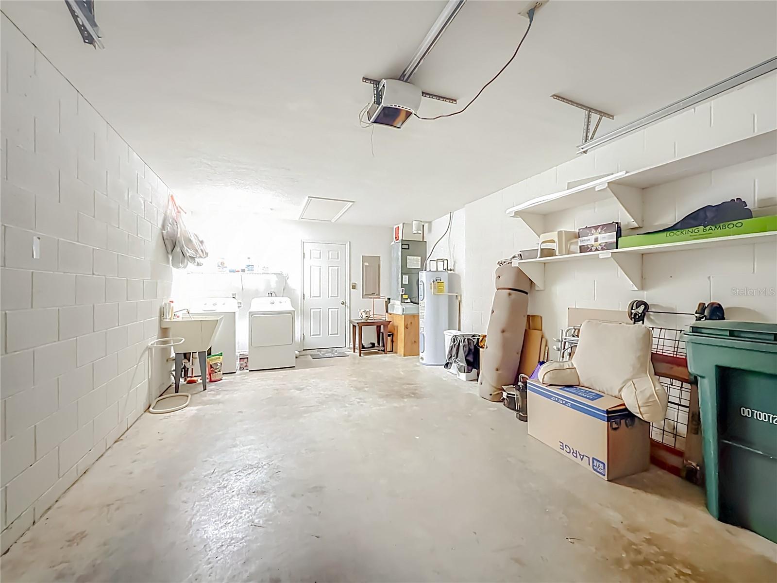 FOX MDW UN 02 BLDG 29 - Residential