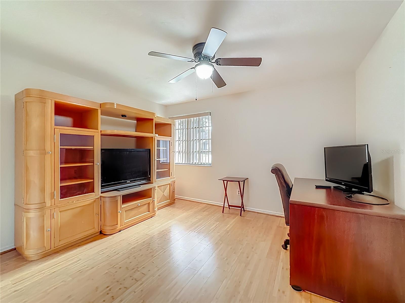 FOX MDW UN 02 BLDG 29 - Residential