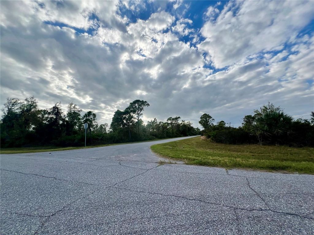 Photo of 12132 Conroy Avenue, Port Charlotte, FL 33981 (MLS # C7498855)