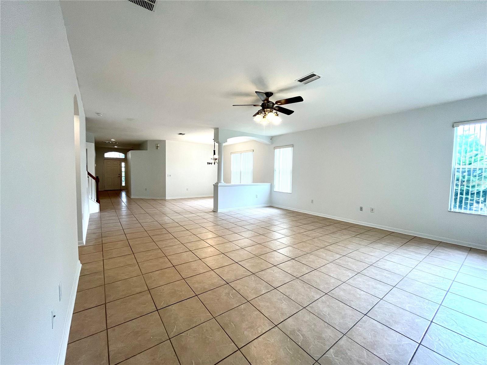 SUNCOAST LAKES PH 03 - Residential Lease