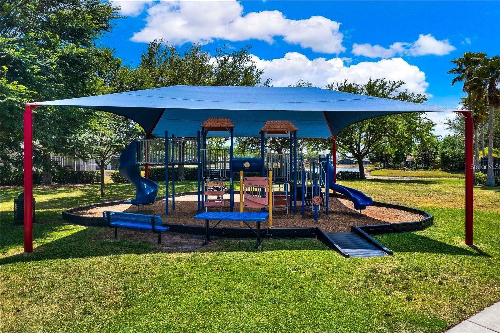 SUNCOAST LAKES PH 03 - Residential Lease