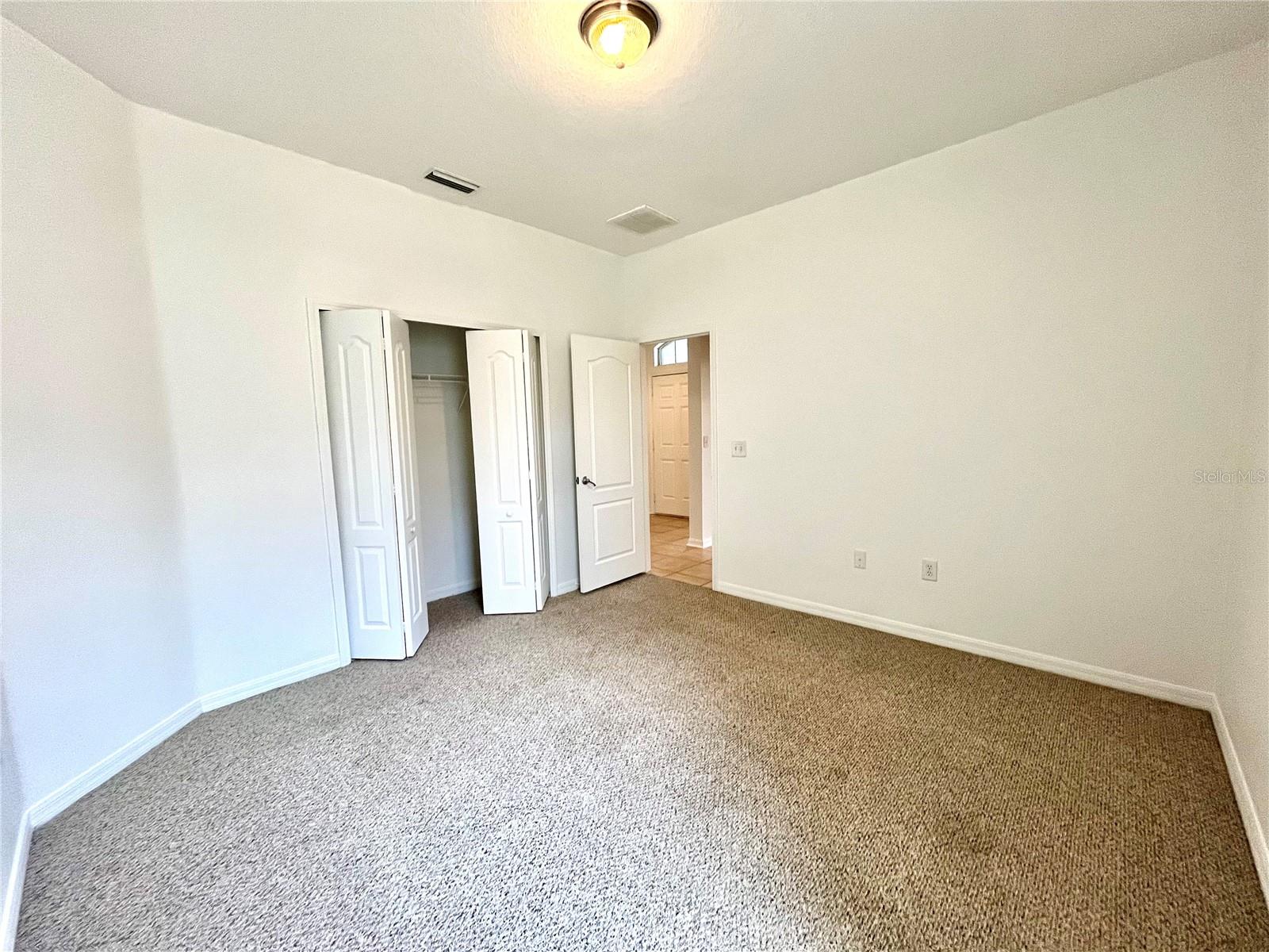 SUNCOAST LAKES PH 03 - Residential Lease