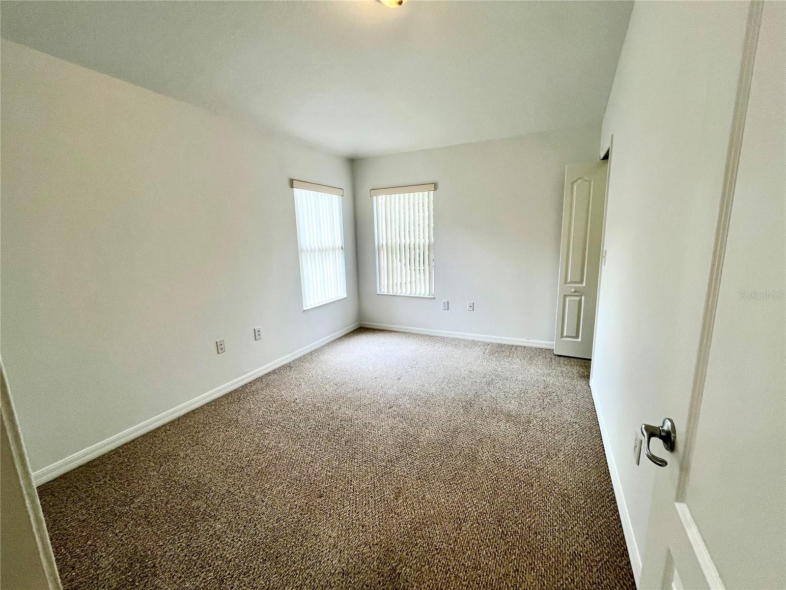 SUNCOAST LAKES PH 03 - Residential Lease