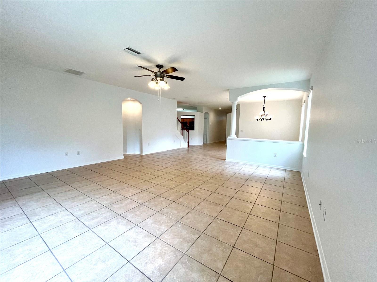 SUNCOAST LAKES PH 03 - Residential Lease