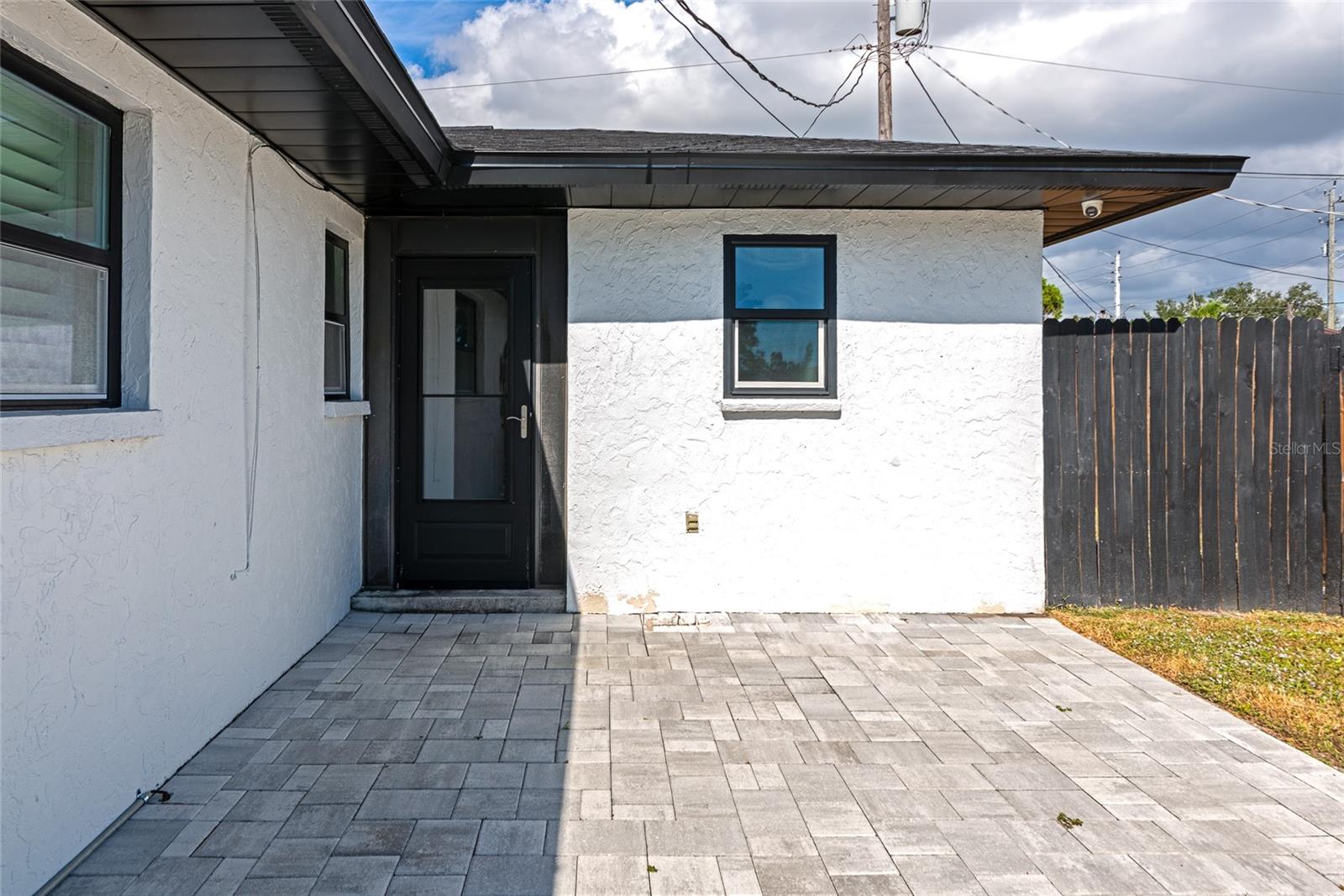 ANONYMOUS ACRE - Residential