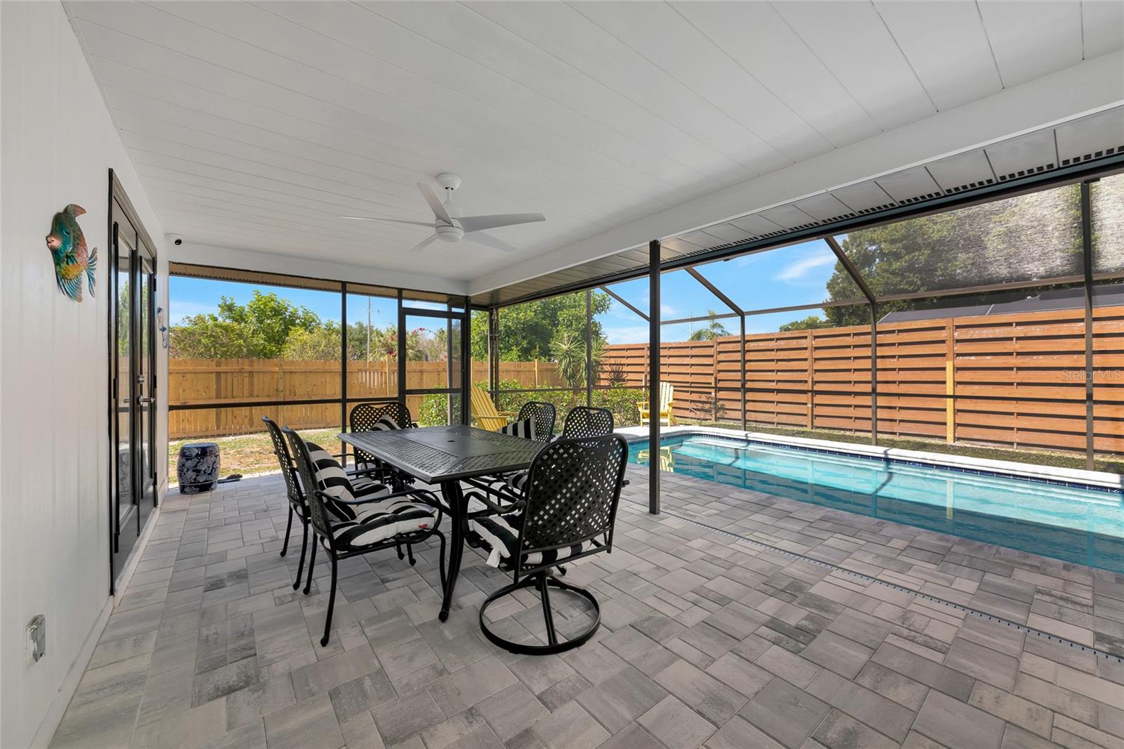 ANONYMOUS ACRE - Residential