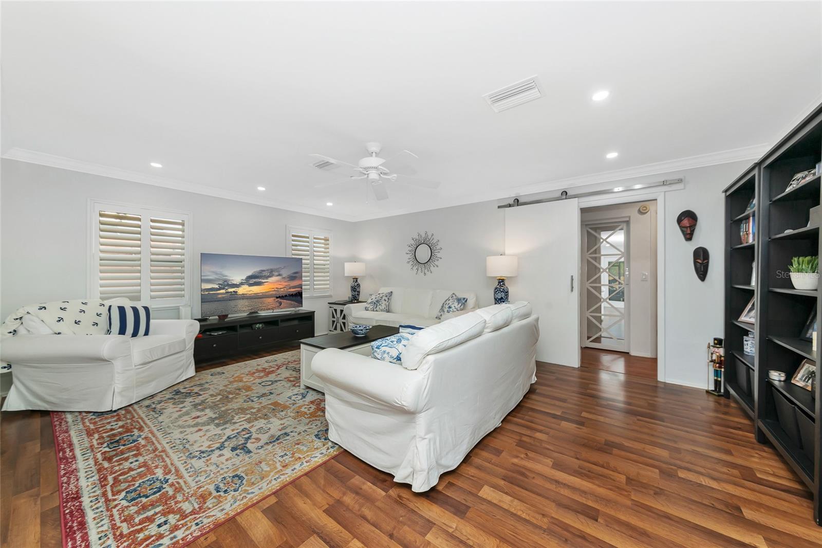 ANONYMOUS ACRE - Residential