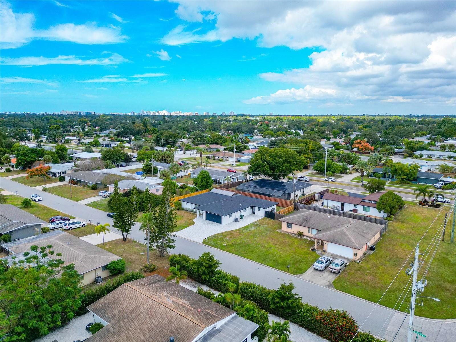 ANONYMOUS ACRE - Residential