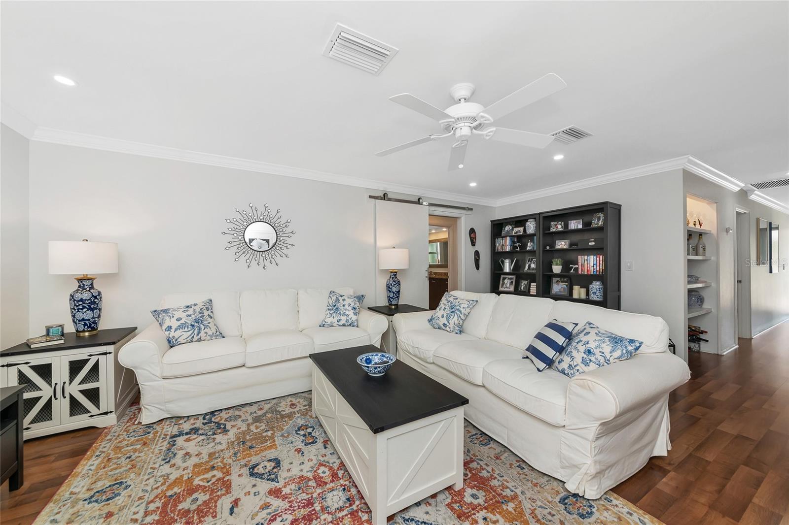 ANONYMOUS ACRE - Residential