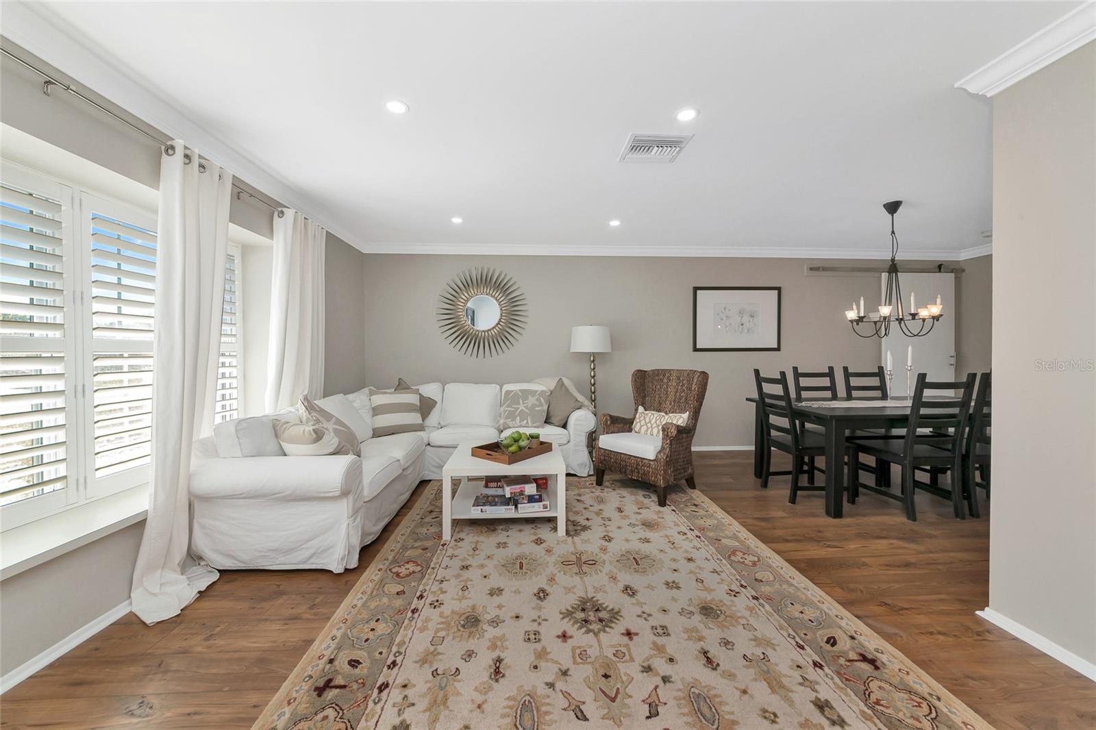 ANONYMOUS ACRE - Residential