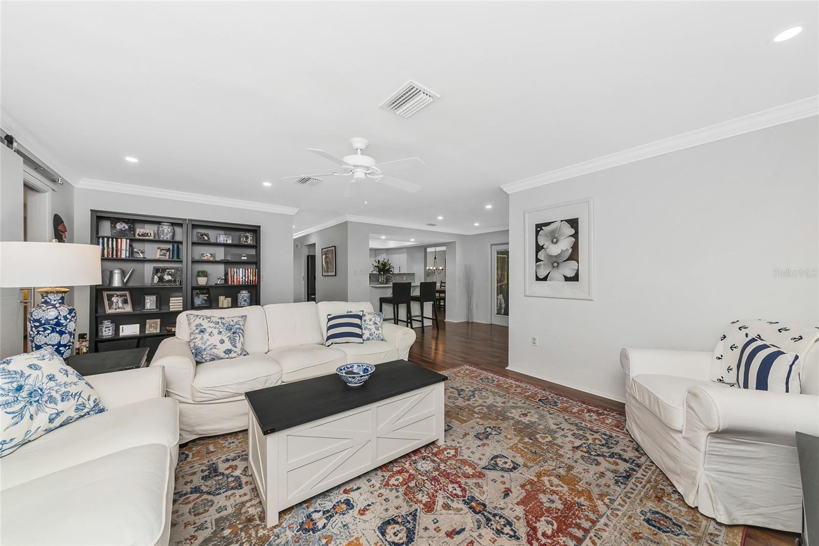 ANONYMOUS ACRE - Residential