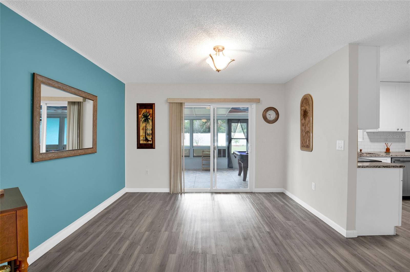 SILVER SPGS SHORES UN 04 - Residential