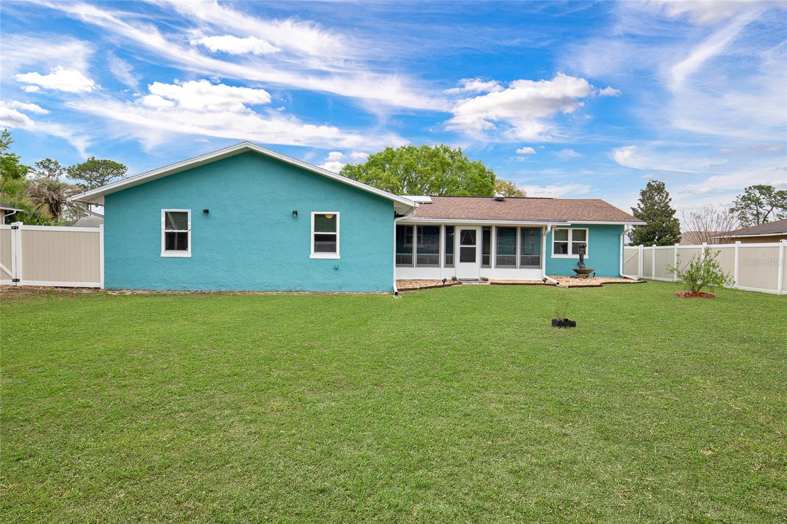 SILVER SPGS SHORES UN 04 - Residential