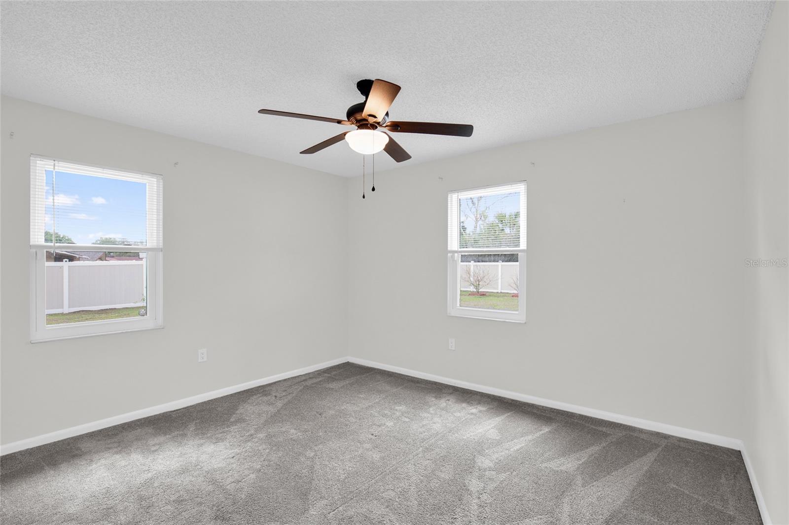 SILVER SPGS SHORES UN 04 - Residential