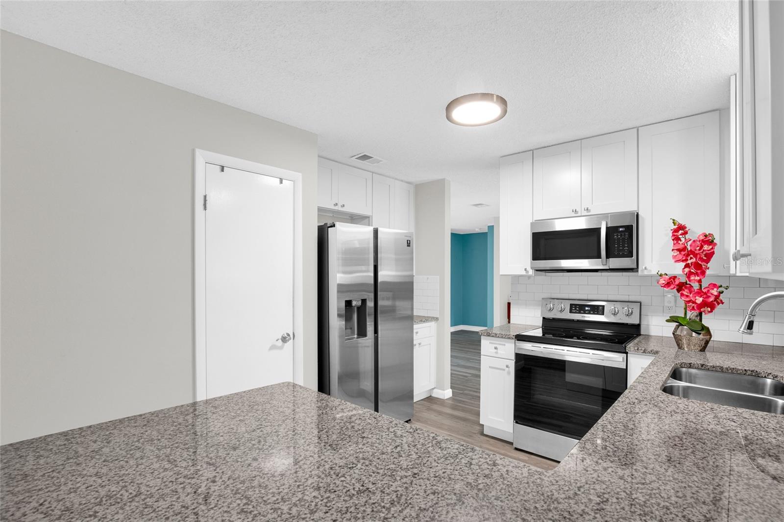 SILVER SPGS SHORES UN 04 - Residential