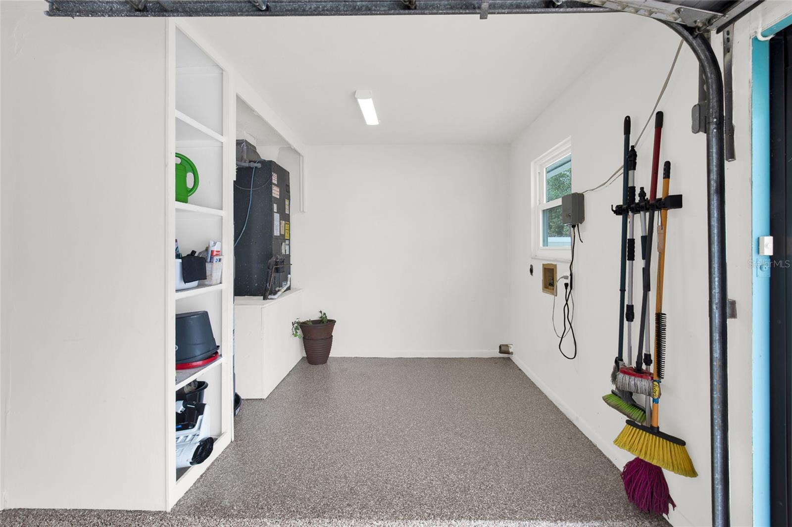 SILVER SPGS SHORES UN 04 - Residential