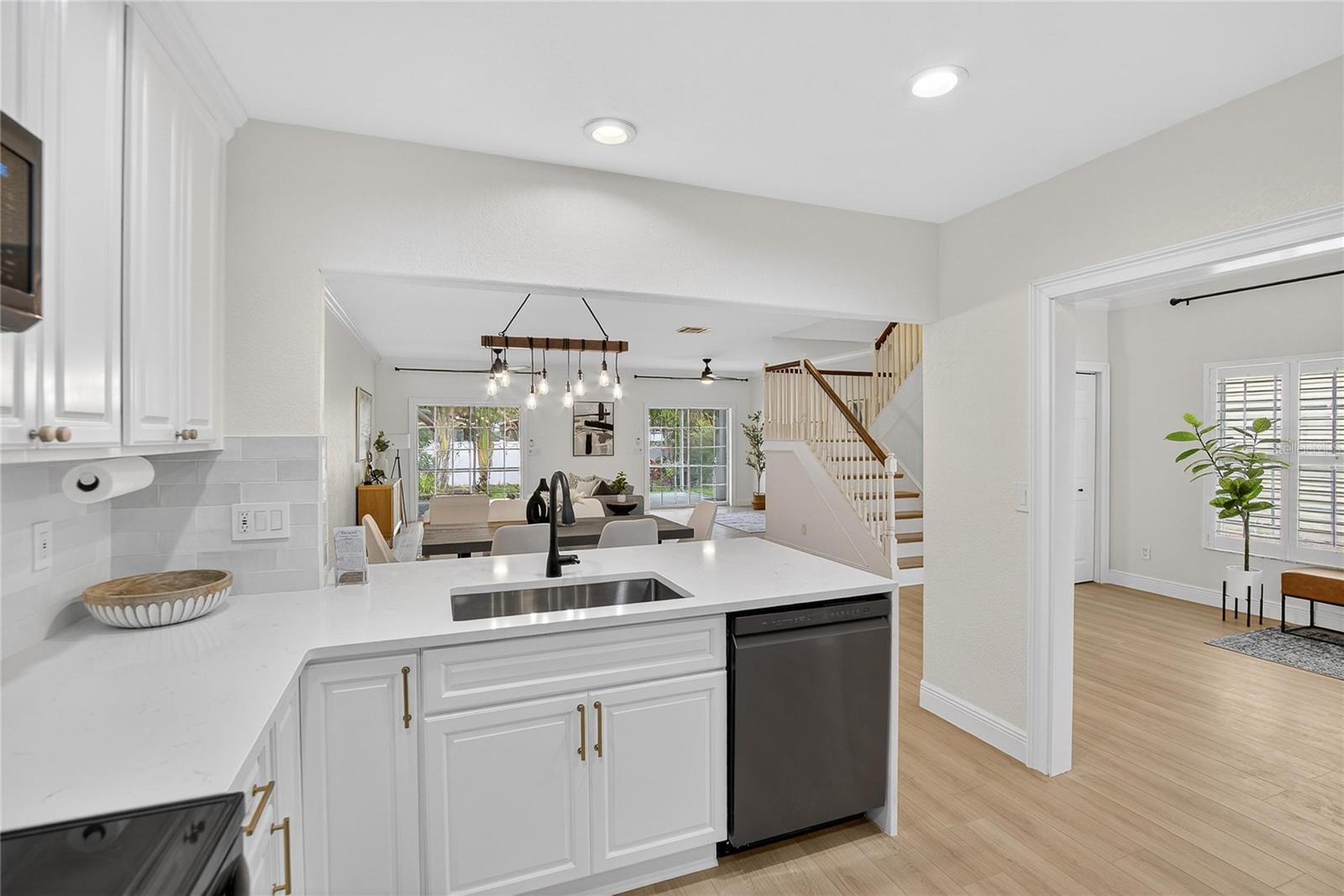 VILLAGE OF SAFETY HARBOR - Residential