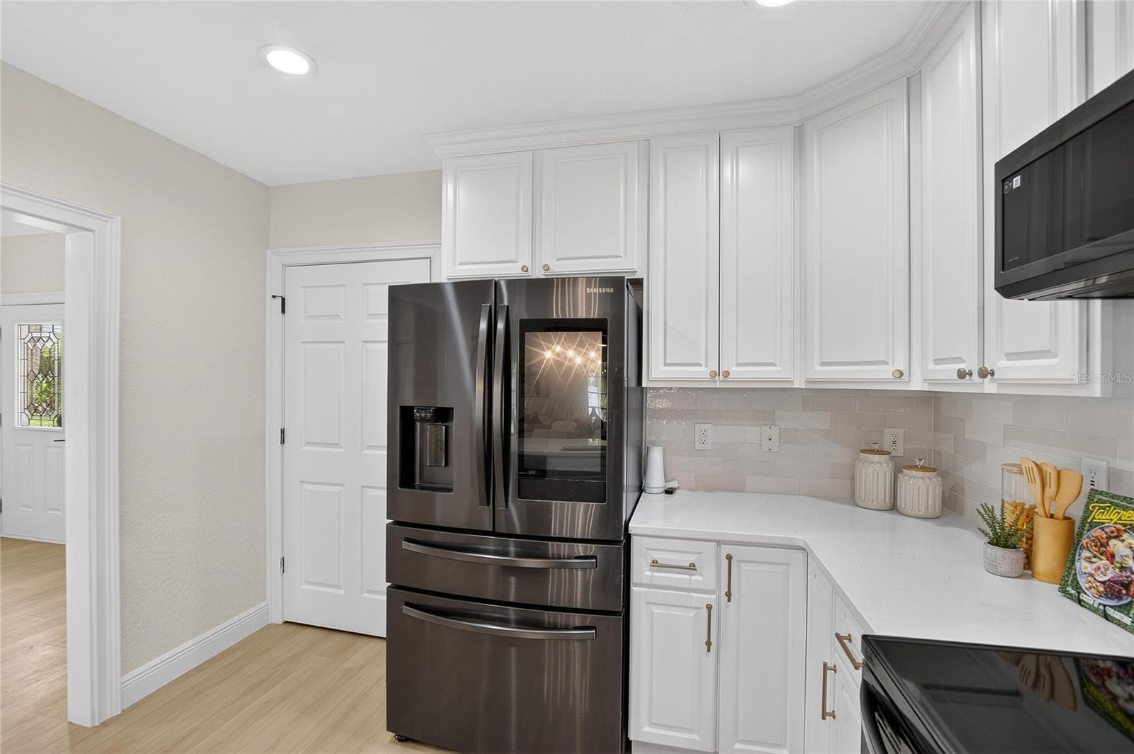 VILLAGE OF SAFETY HARBOR - Residential