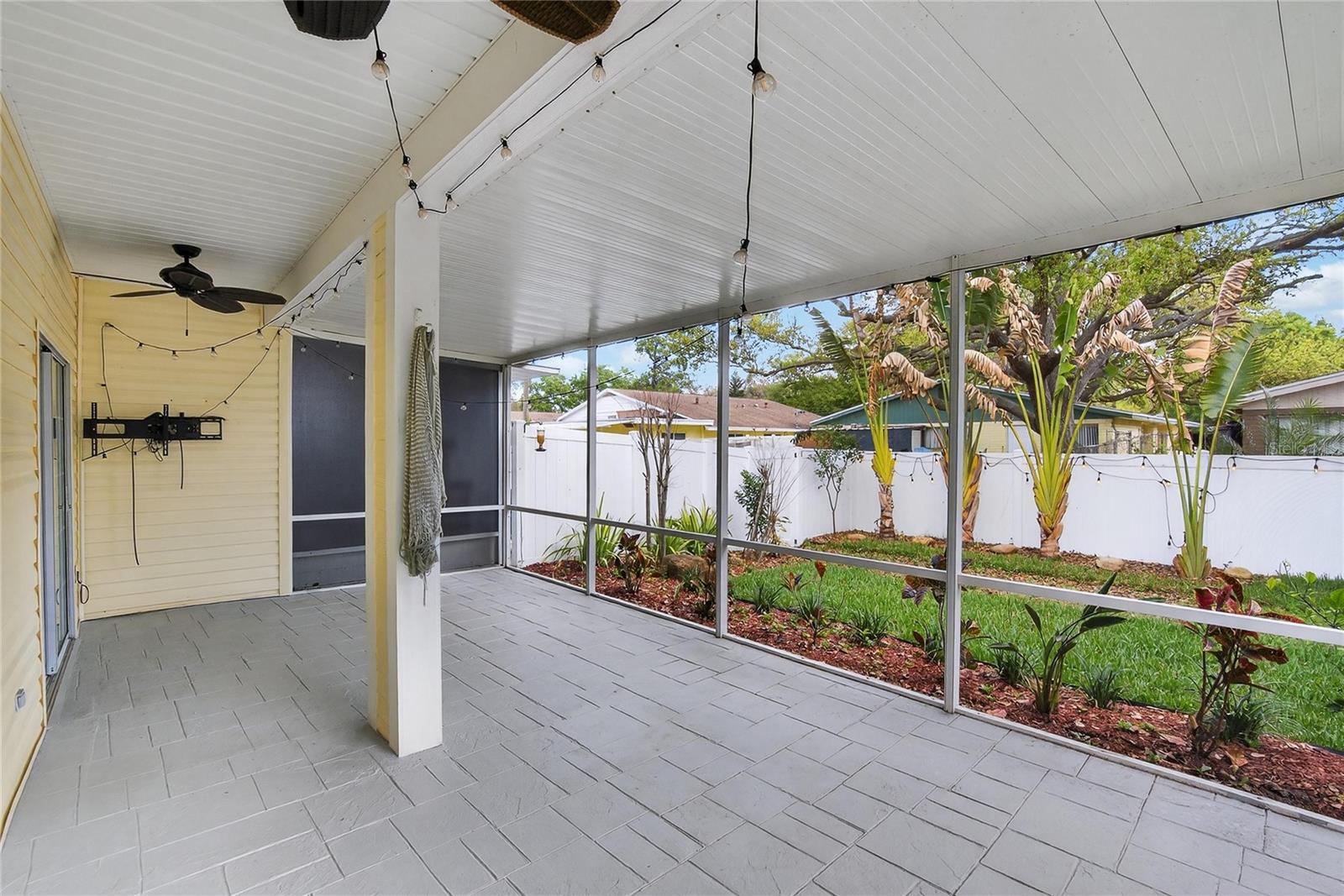 VILLAGE OF SAFETY HARBOR - Residential