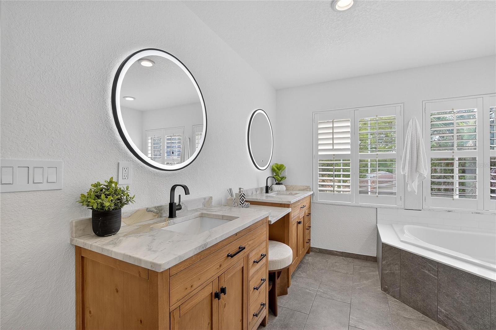 VILLAGE OF SAFETY HARBOR - Residential