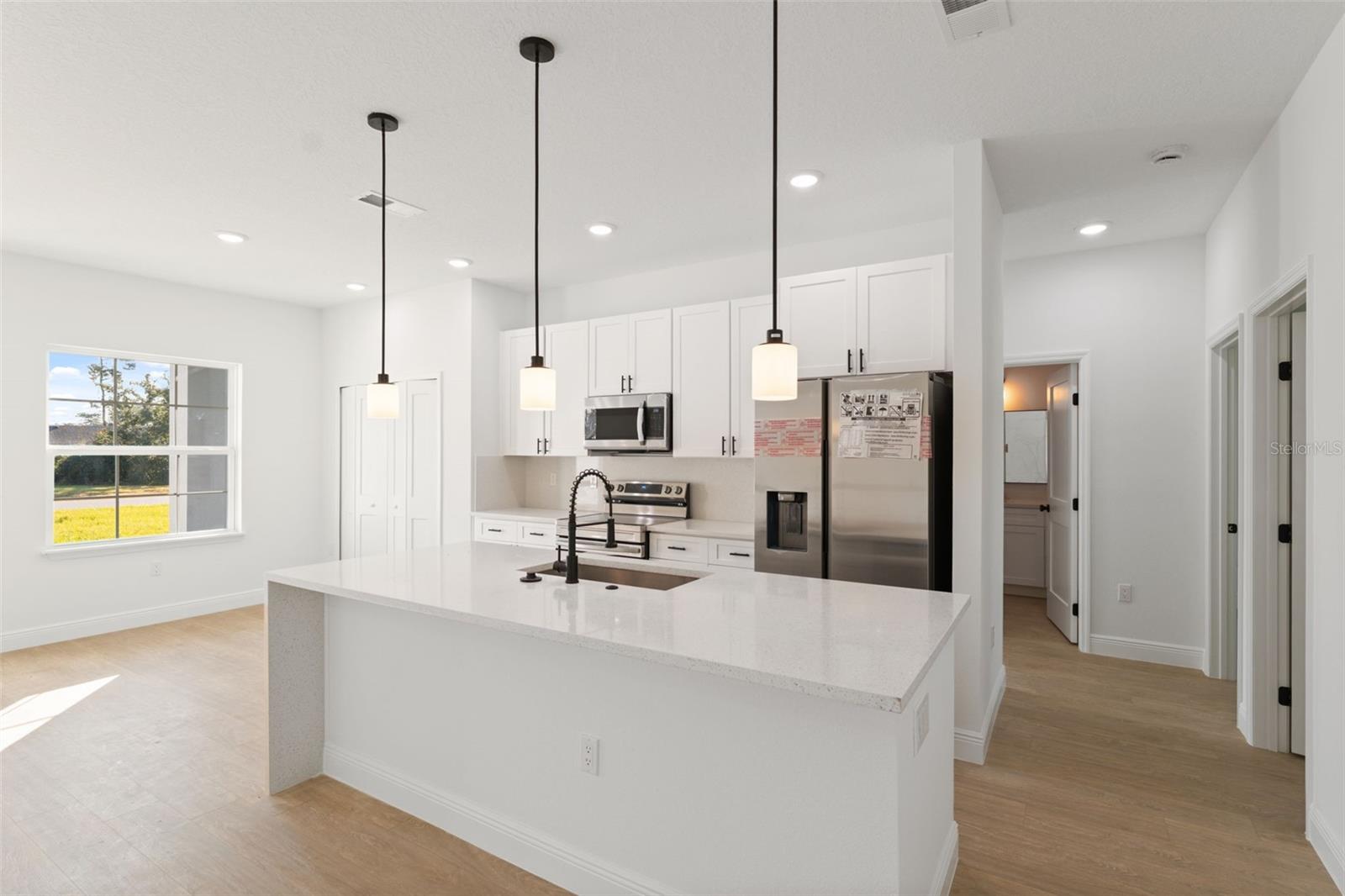 SILVER SPGS SHORES UN #33 - Residential