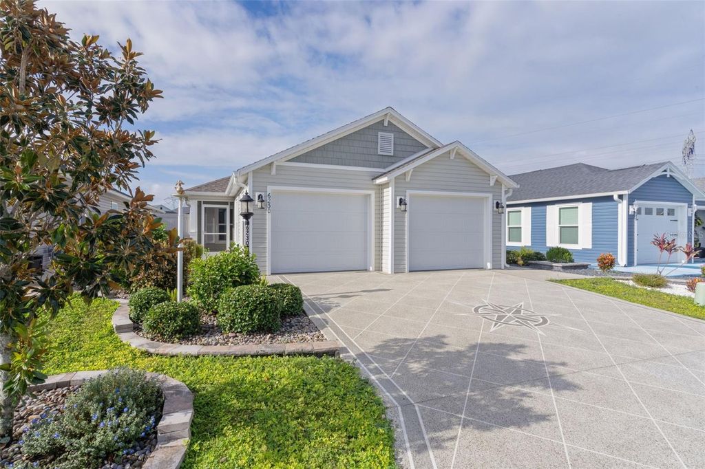 Photo of 6230 Dingman Way, The Villages, FL 32163 (MLS # O6377253)