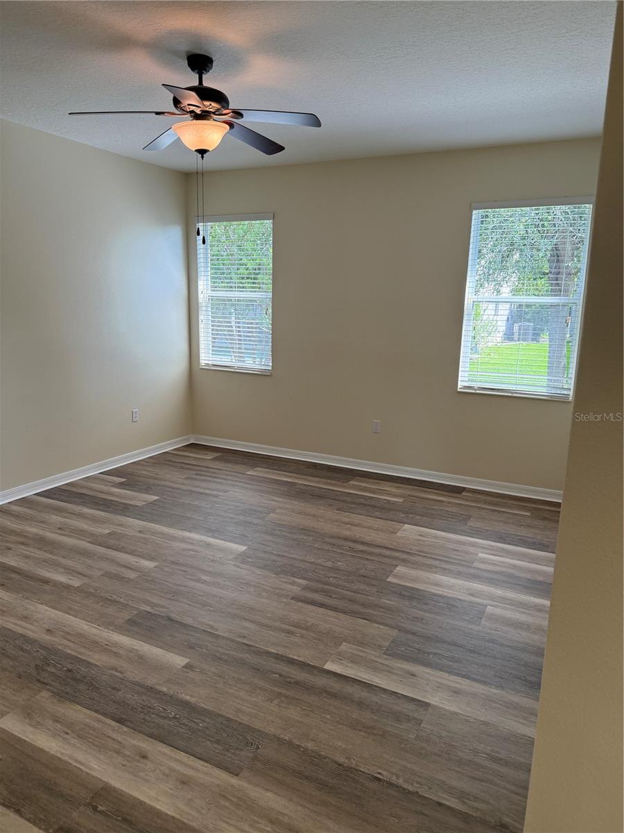 COVERED BRIDGE ESTATES PH 7A-7E - Residential Lease