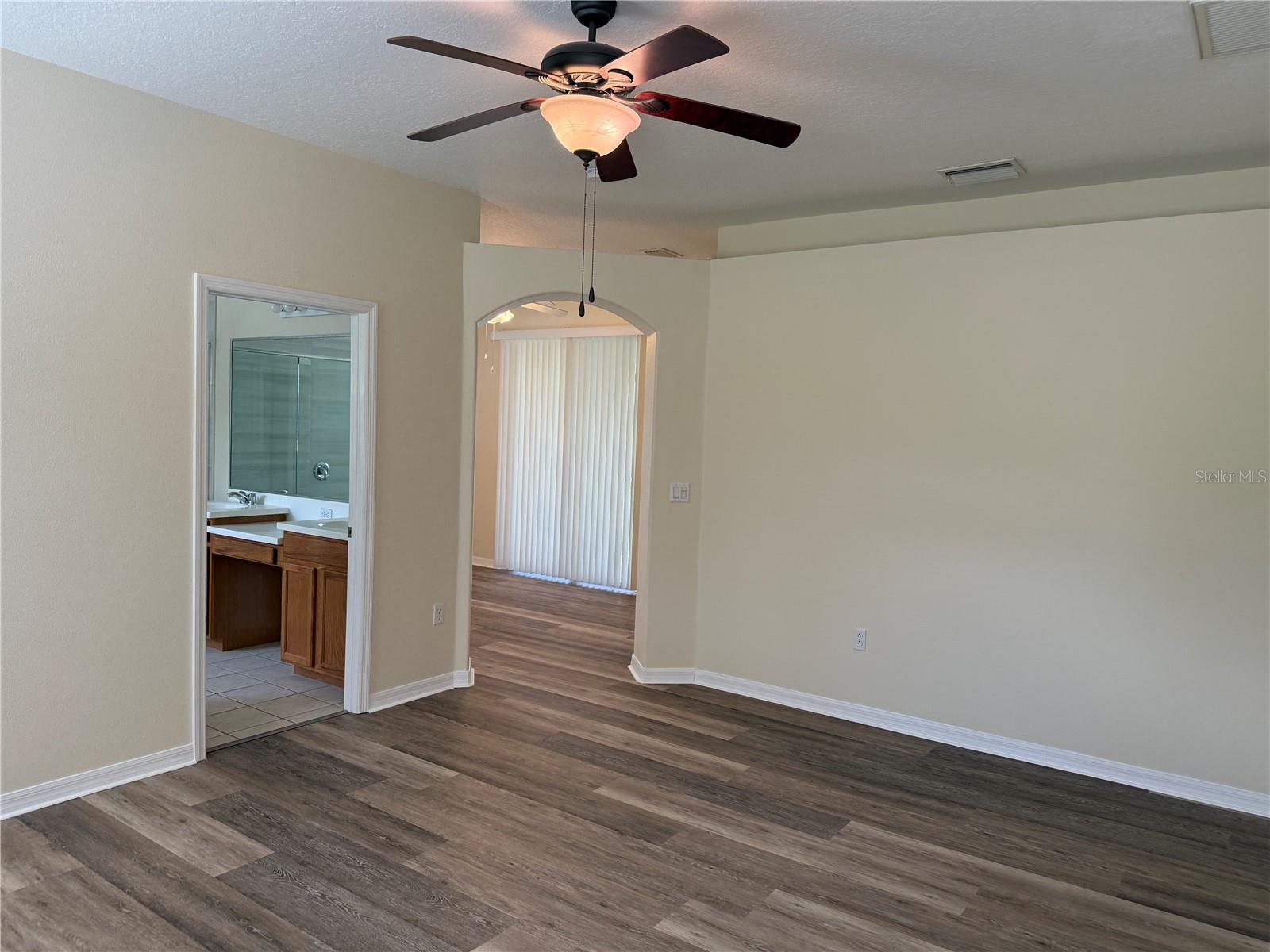 COVERED BRIDGE ESTATES PH 7A-7E - Residential Lease