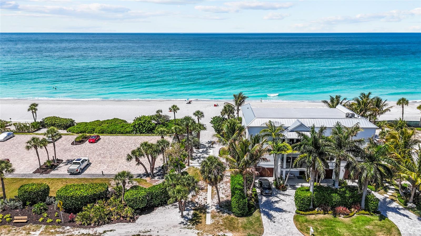 LONGBOAT ARMS - Residential