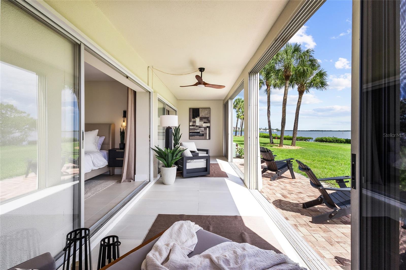 LONGBOAT ARMS - Residential