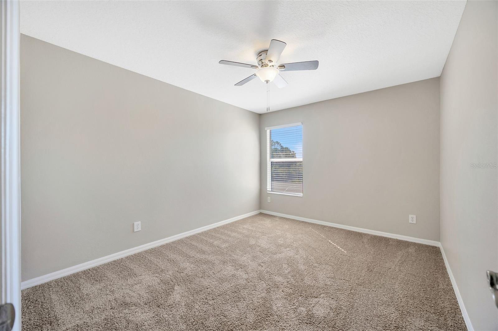 FISHHAWK RANCH PH 2 PRCL - Residential Lease