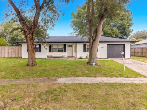 Photo of 3565 SW 150th Lane Road, Ocala, FL 34473 (MLS # O6453455)
