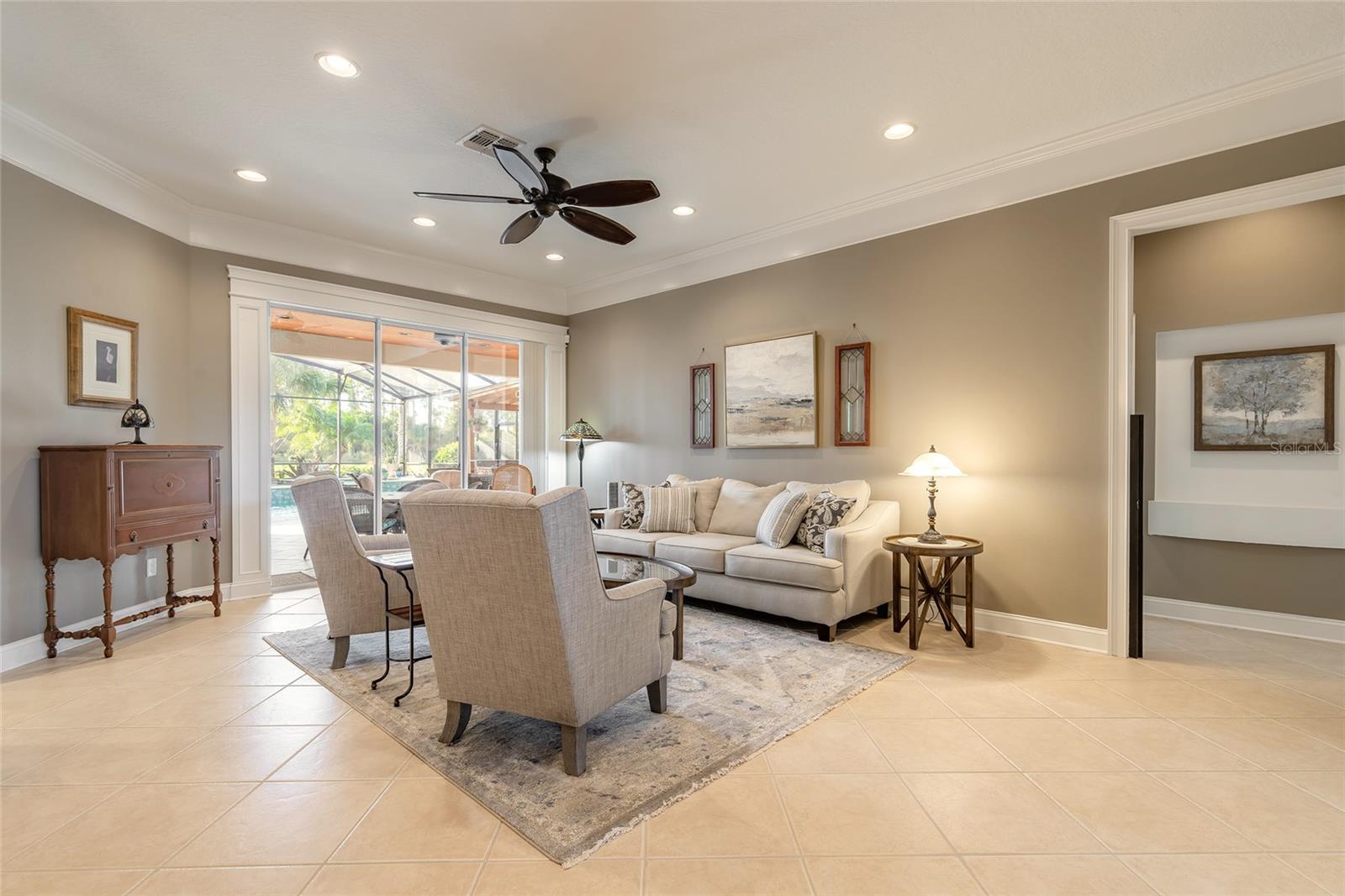 10915 LEDGEMENT LANE