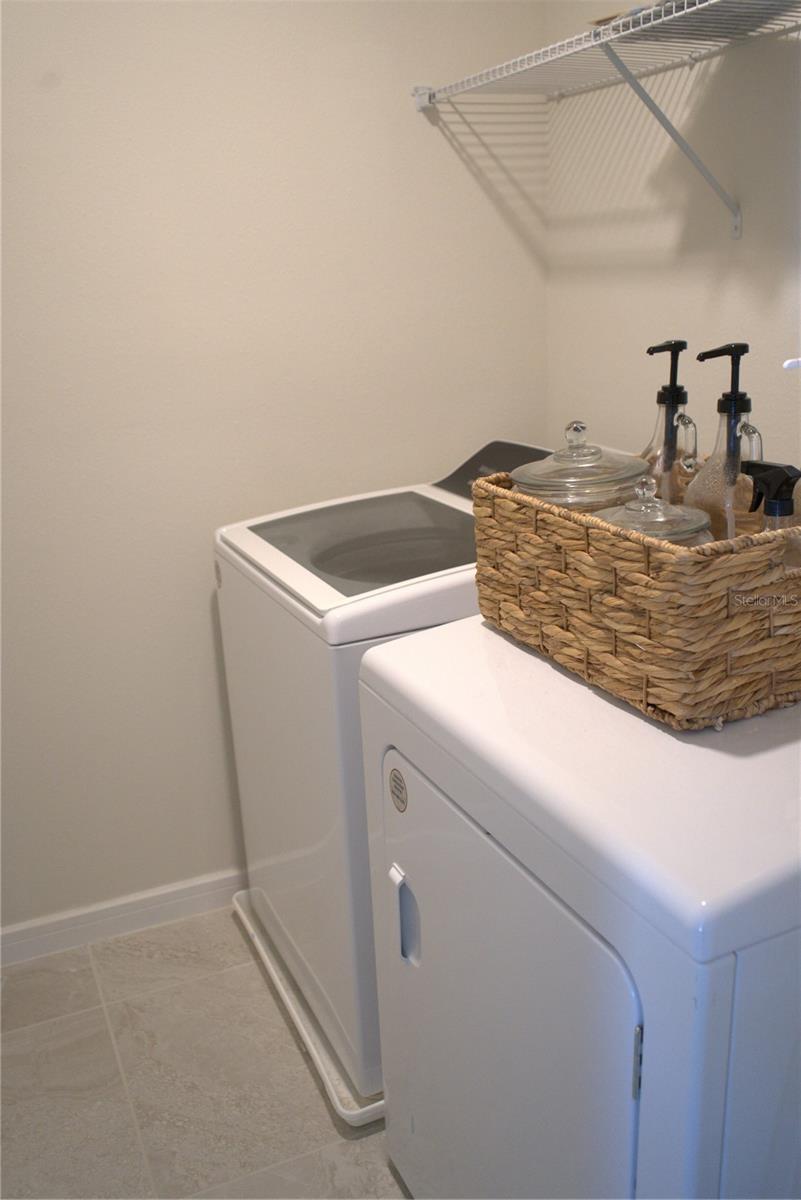 WINDING MEADOWS - Residential