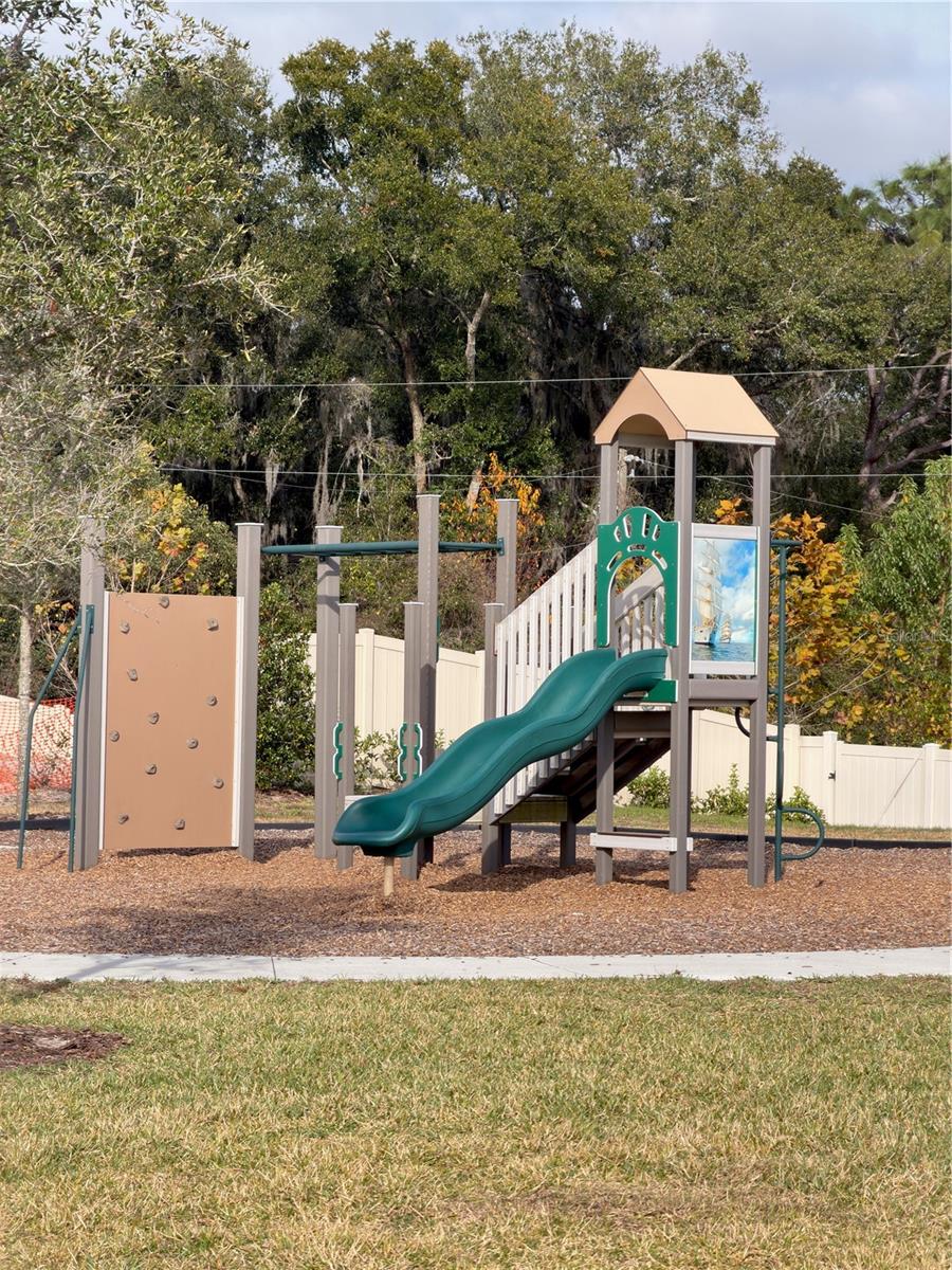 WINDING MEADOWS - Residential