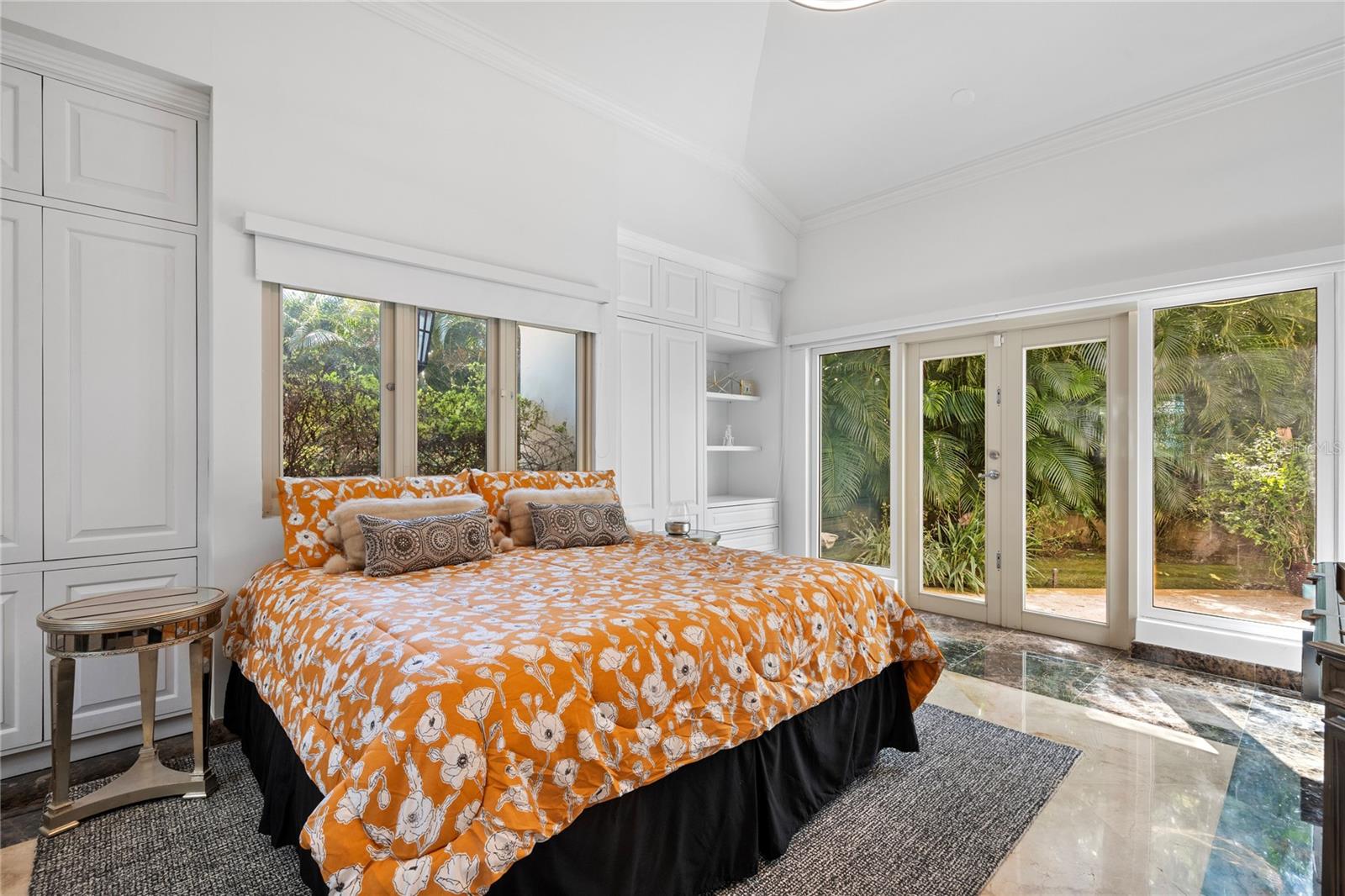 DORADO COUNTRY ESTATES - Residential