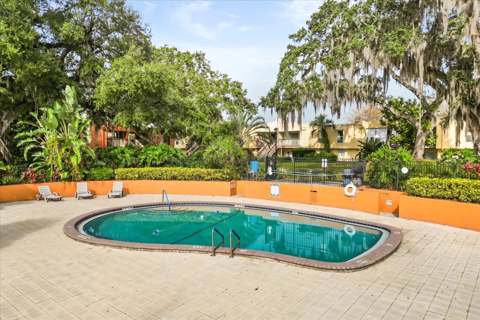 LA COSTA BRAVA LAKESIDE - Residential