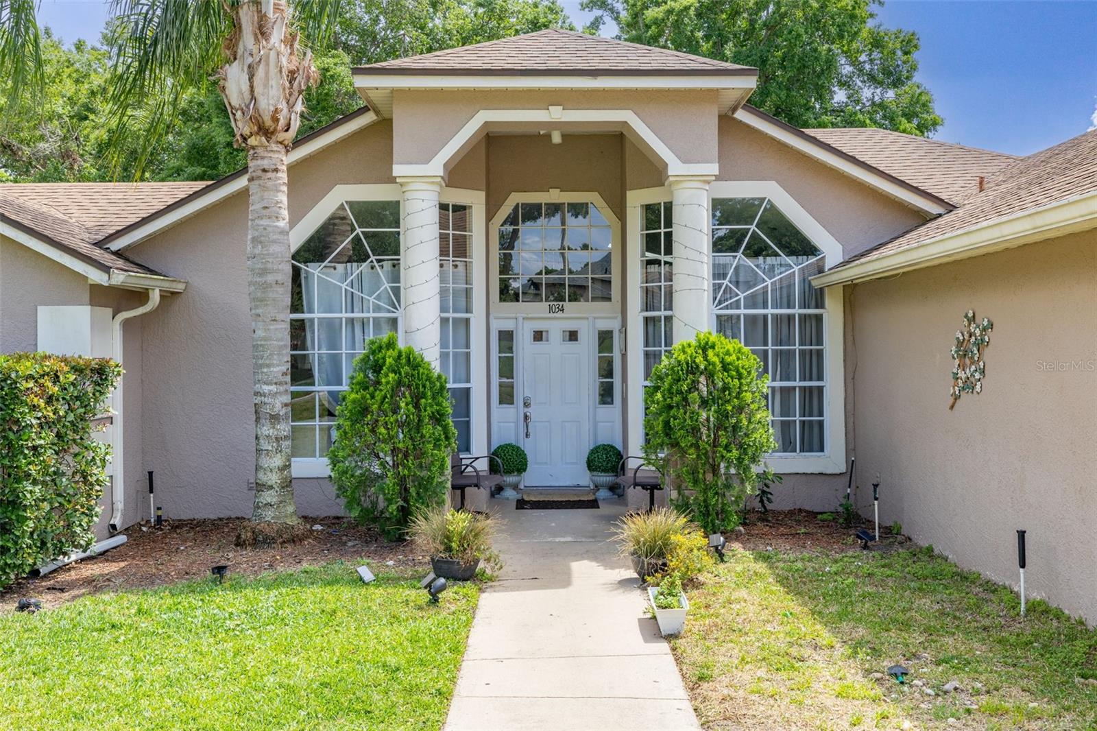 1034 FEATHERSTONE CIRCLE