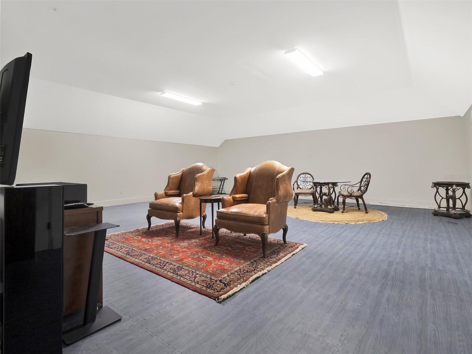 EMERSON SUB - Residential