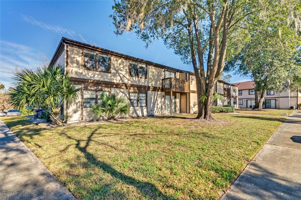 Photo of 4907 Lake Ridge Road #H, Orlando, FL 32808 (MLS # O6406883)